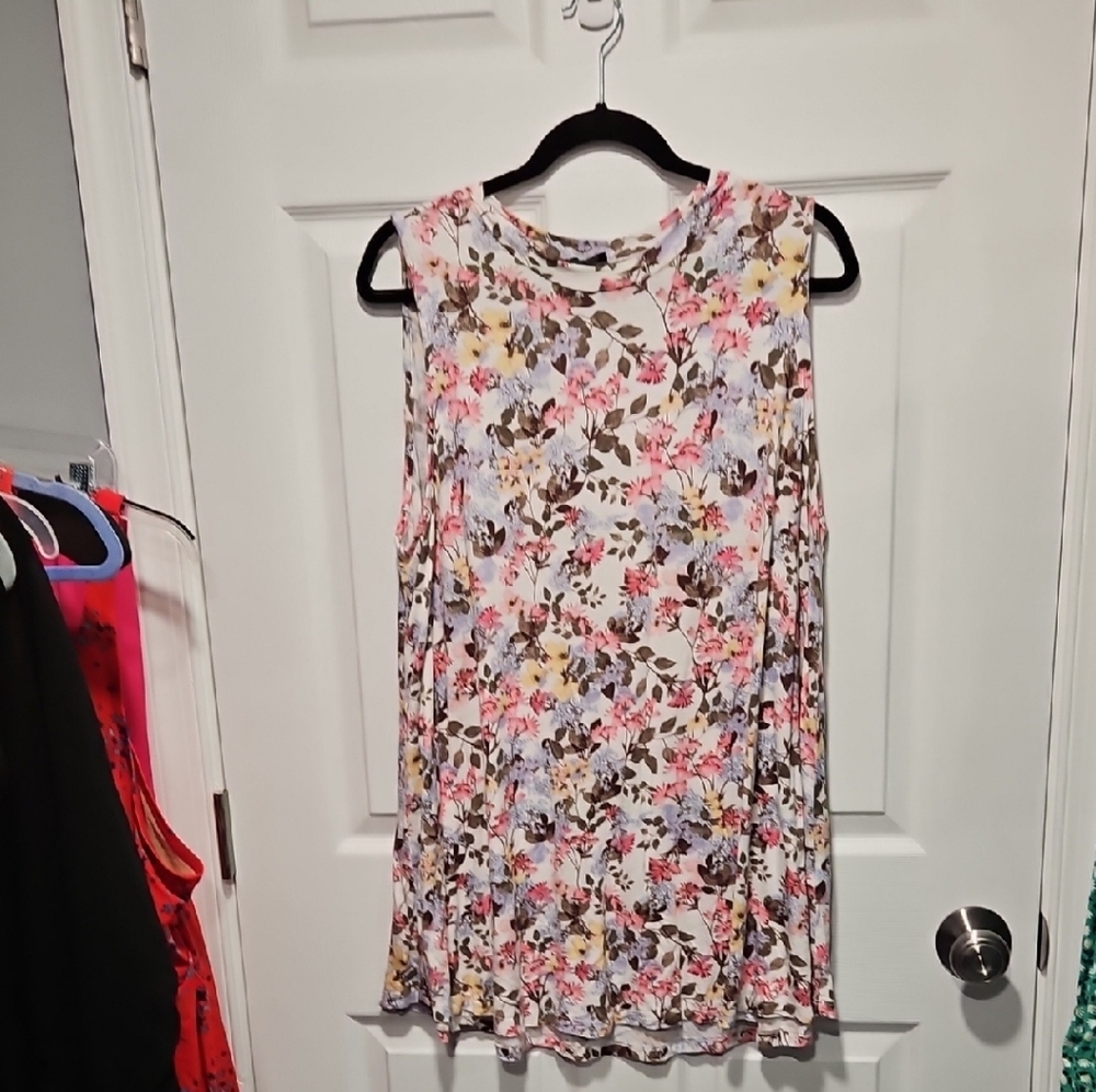 Lane Bryant Multicolor Floral Top